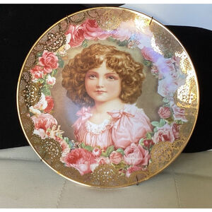 Romantic Victorian Keepsakes “As Fair As A Rose” Plate W/Wire Hangar 1992